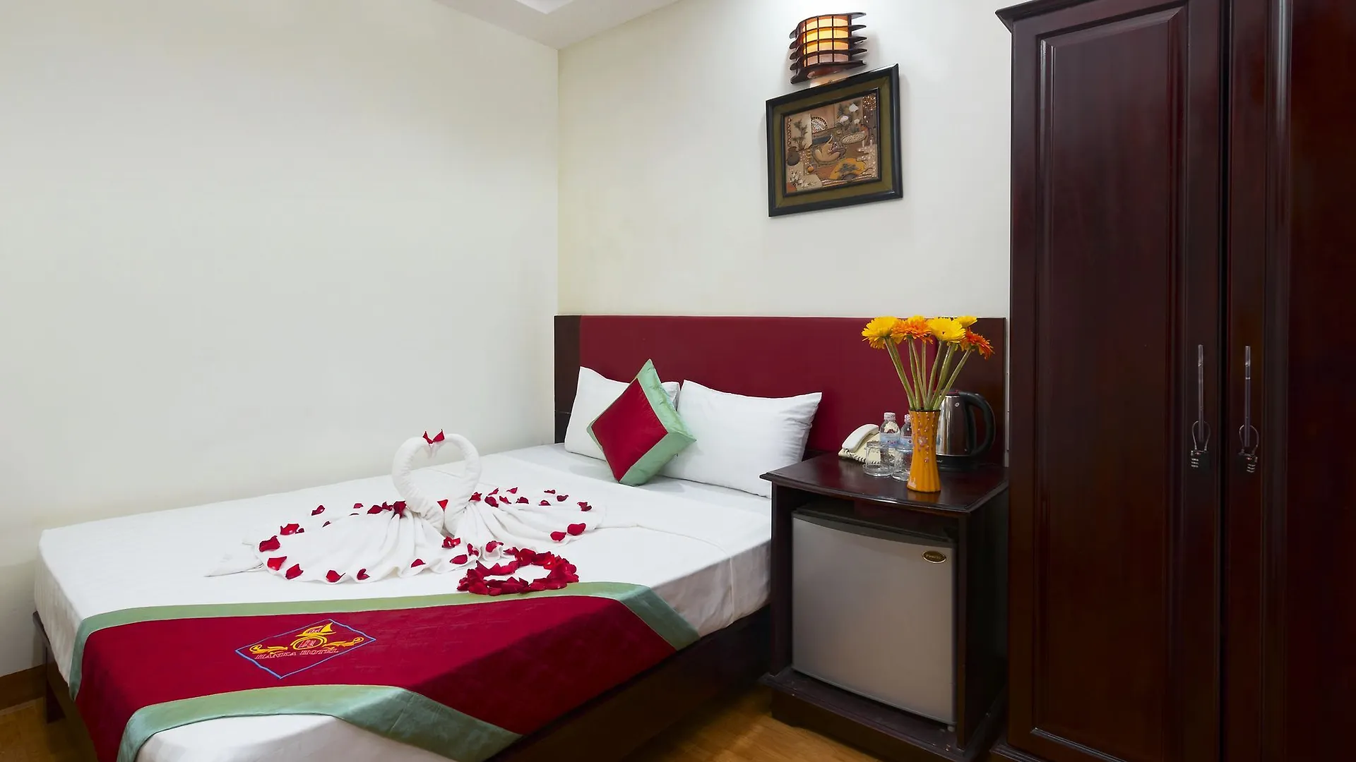 Hanka Hotel Nha Trang 2*,